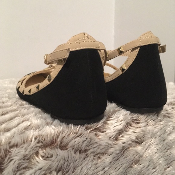 đź’•Bamboo Suede Studded T-Strap Pointed Toe Flats - Picture 7 of 8